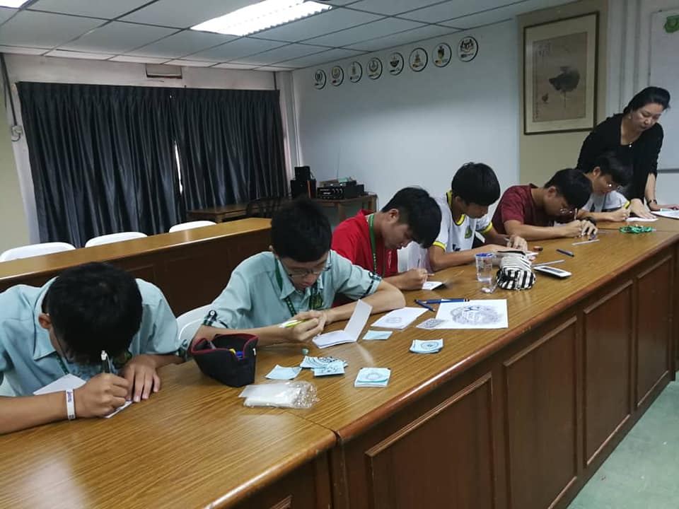 南华天使为将前往中国体验及交流做好准备。