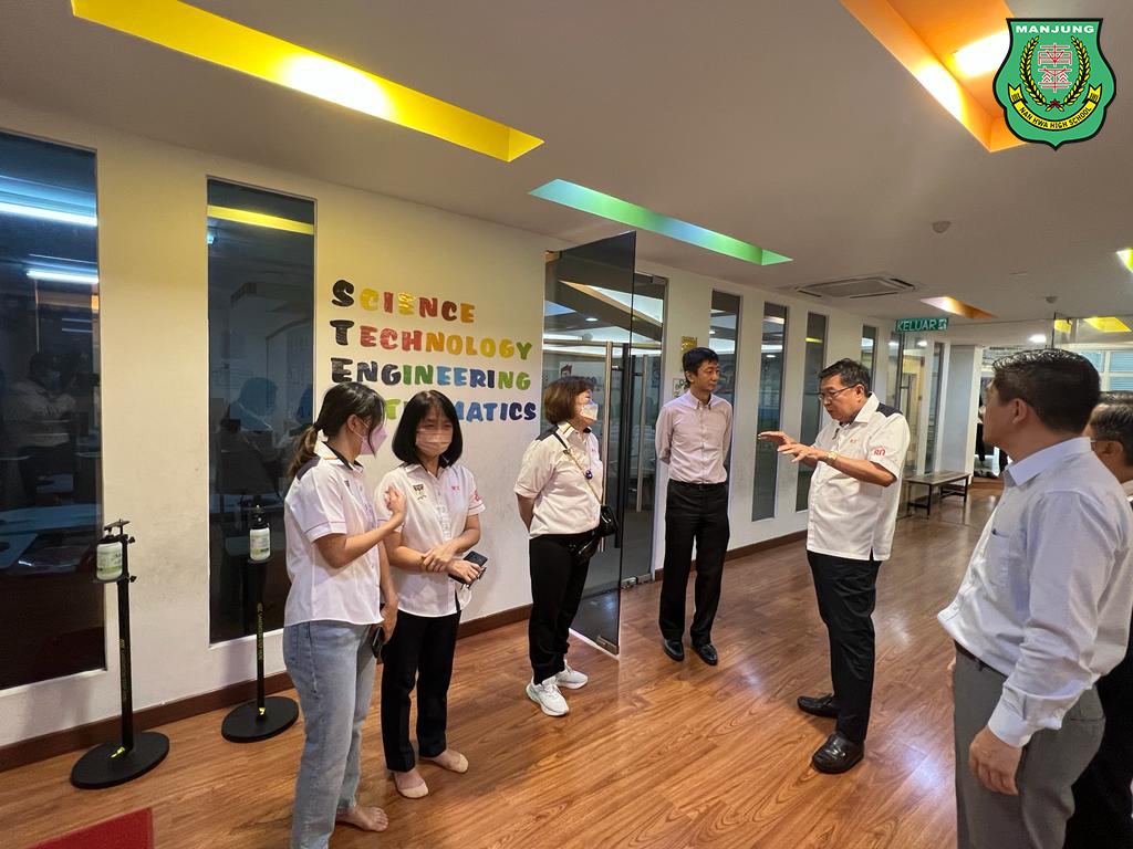 南华独中 与