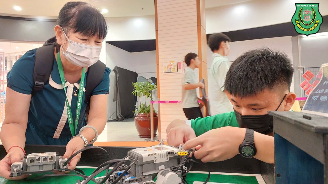 【学习成果展 1st Day @ AEON Mall Seri Manjung】
