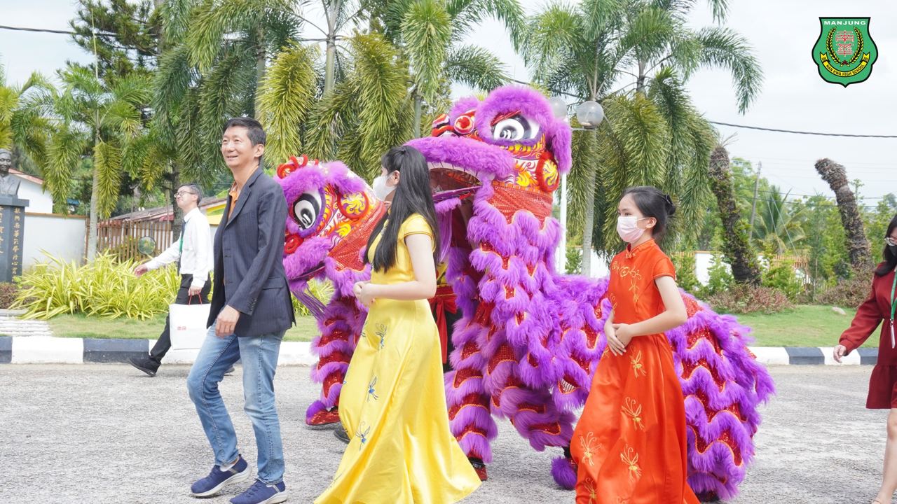 技职教育中心隆重举行开幕仪式