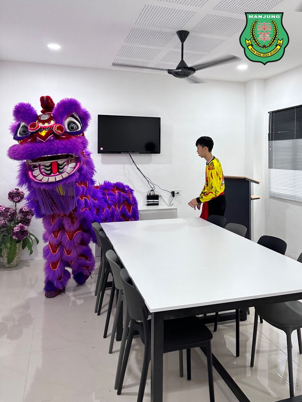 技职教育中心隆重举行开幕仪式