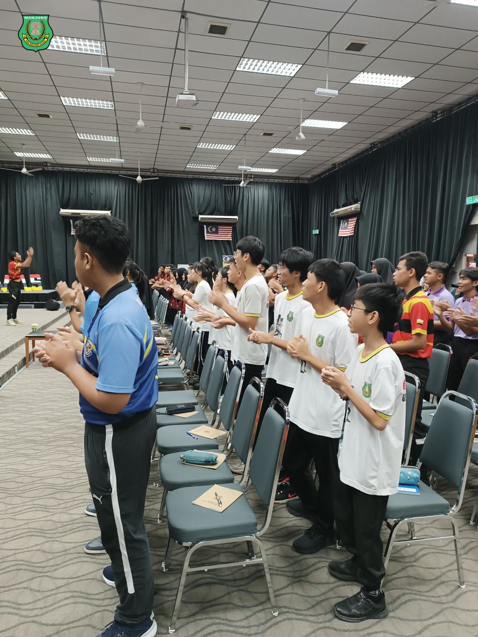 响应国家未来领袖学府计划号召