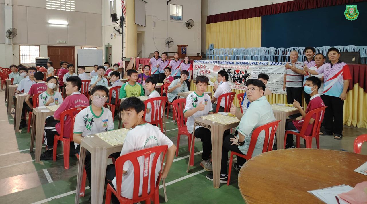 南华独中学生棋艺卓越