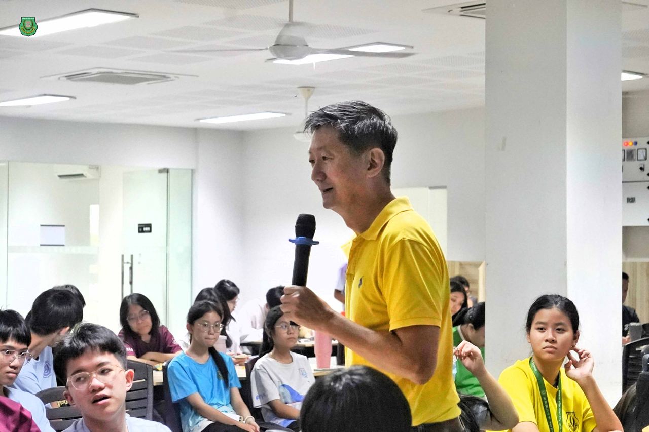 领袖素养:回馈社会与格局