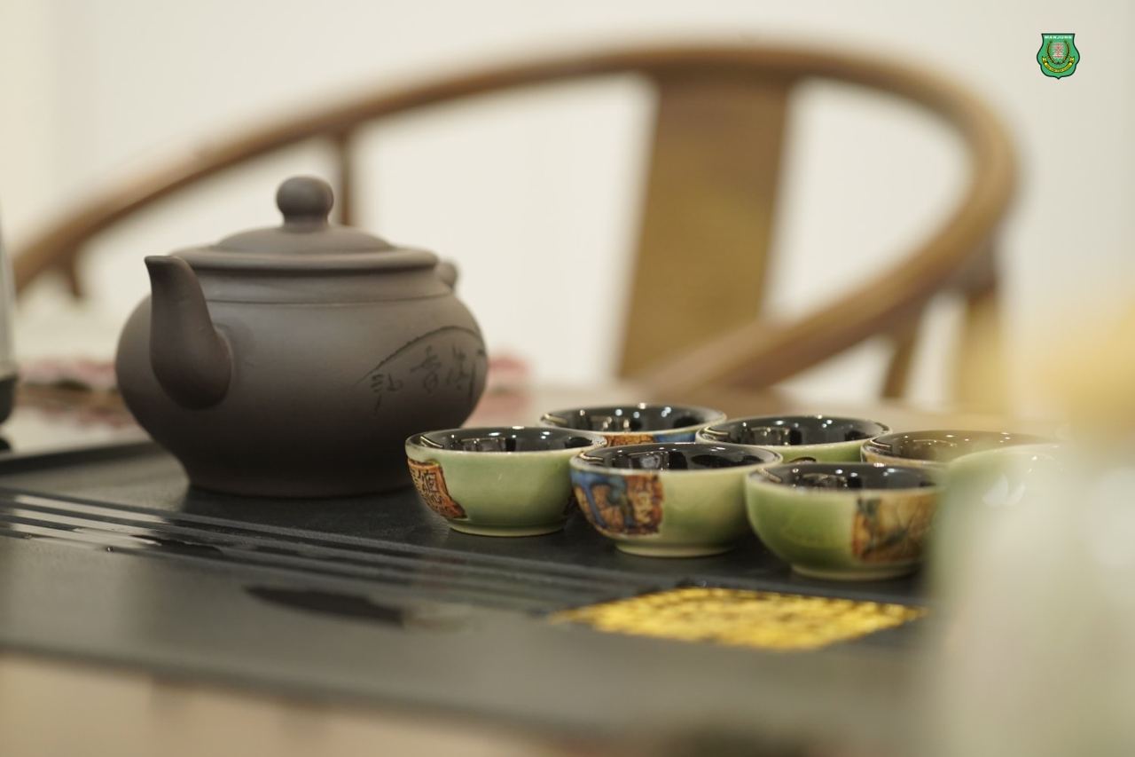 文化茶香润教育新篇: